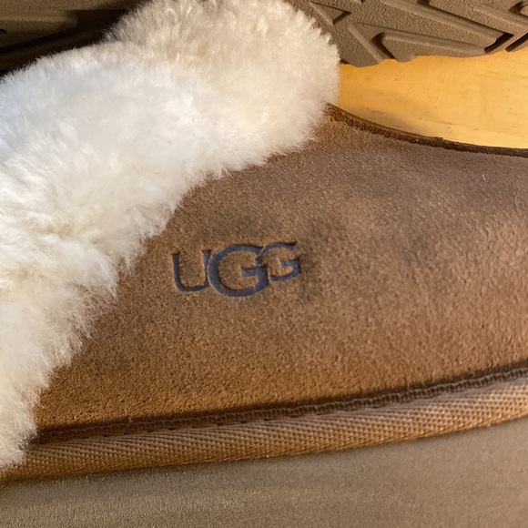 UGG Disquette Slipper - Picture 10 of 11